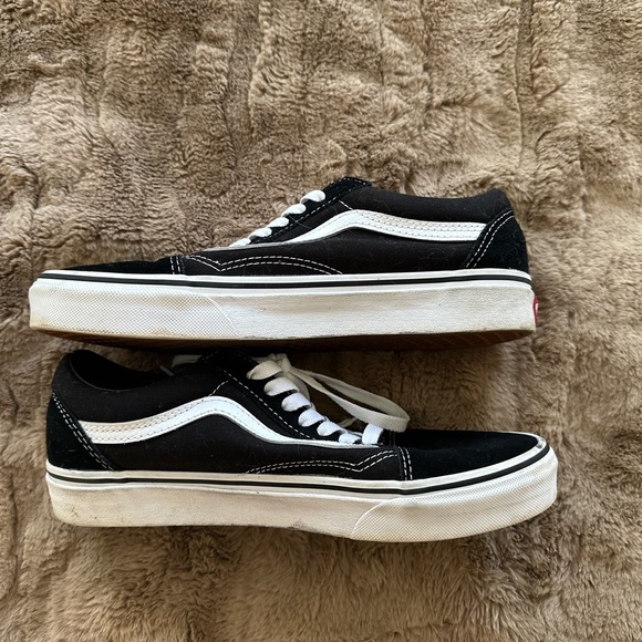 black vans - Picture 3 of 4